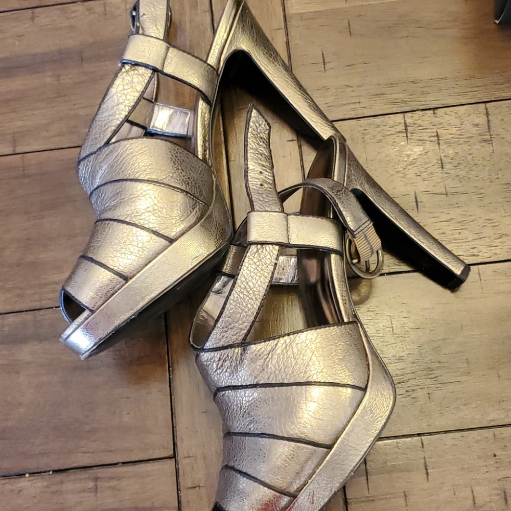 INC Sandal - Picture 10 of 13